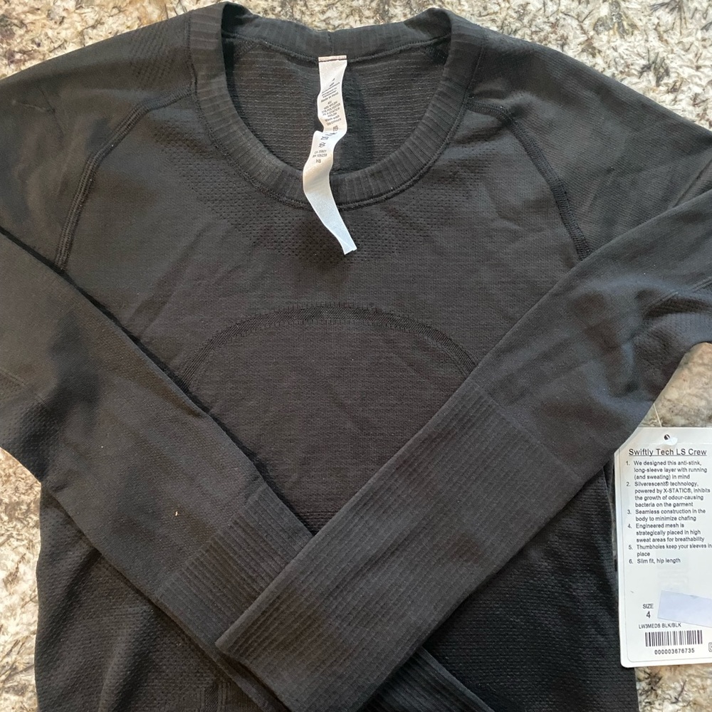 Lululemon Swiftly Tech long sleeve Size 4